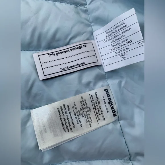 Patagonia Size XL, 14, Light Blue Down Sweater Puffer Coat - Picture 9 of 10